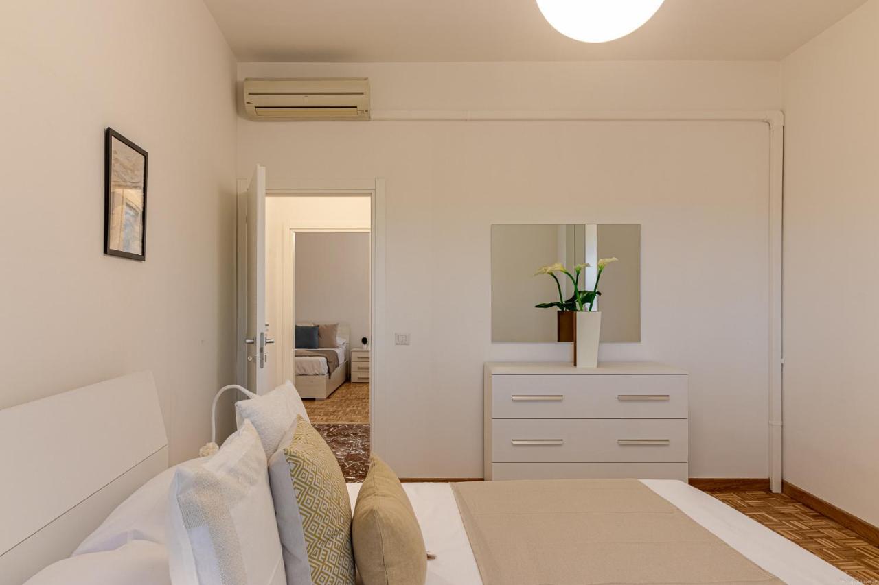Fiera Di Ferrara Huge Apartment X7! المظهر الخارجي الصورة